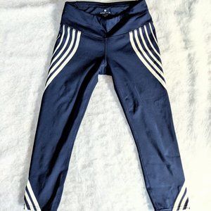 Athleta Capri Striped Blue and White Leggings XS